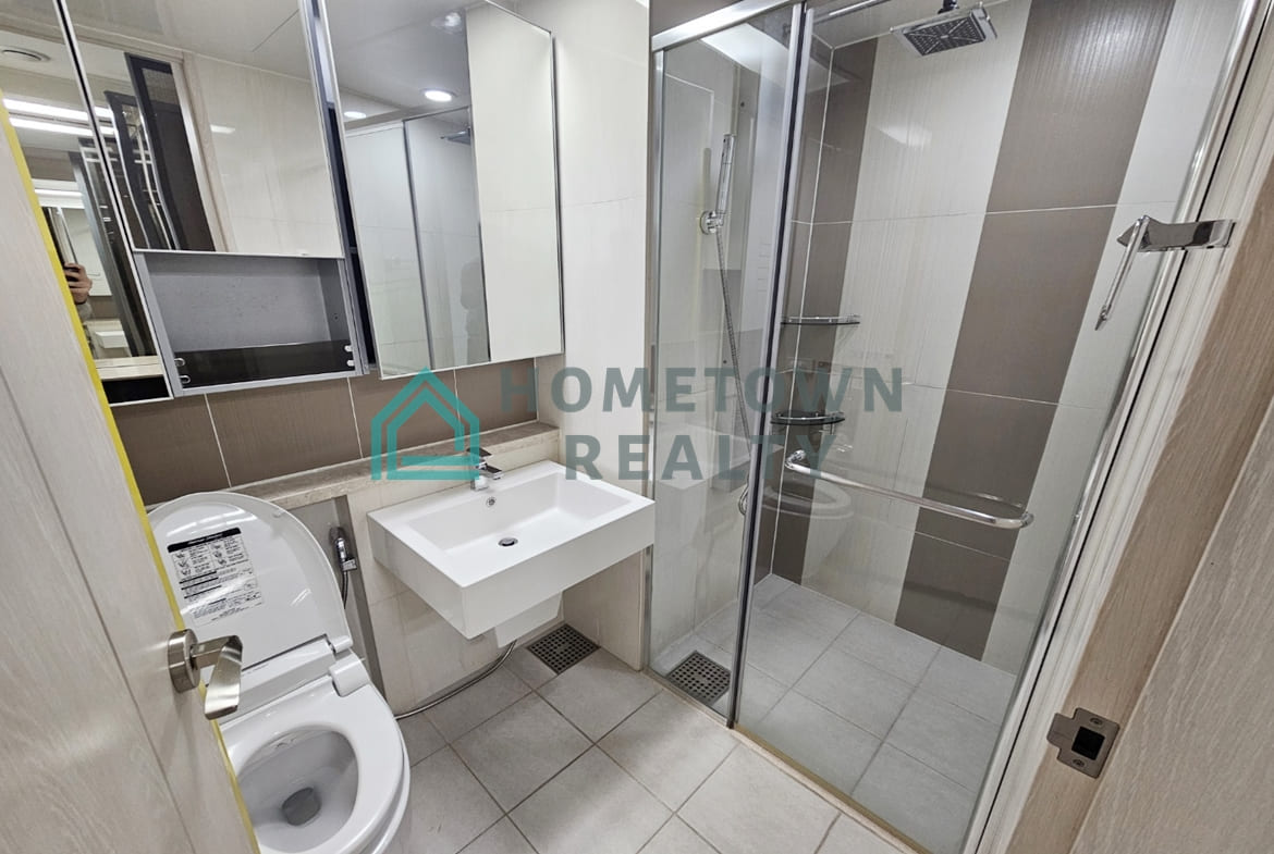 Guest bathroom