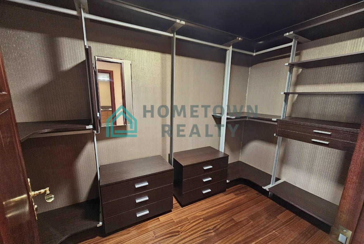 Walking closet