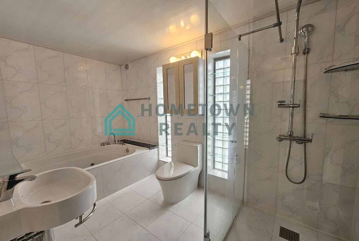 Master bathroom