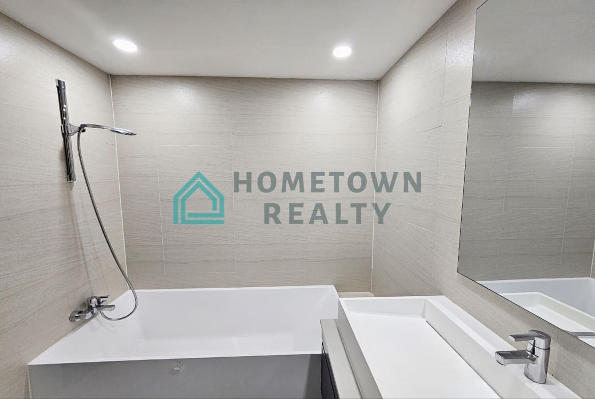 bathtub