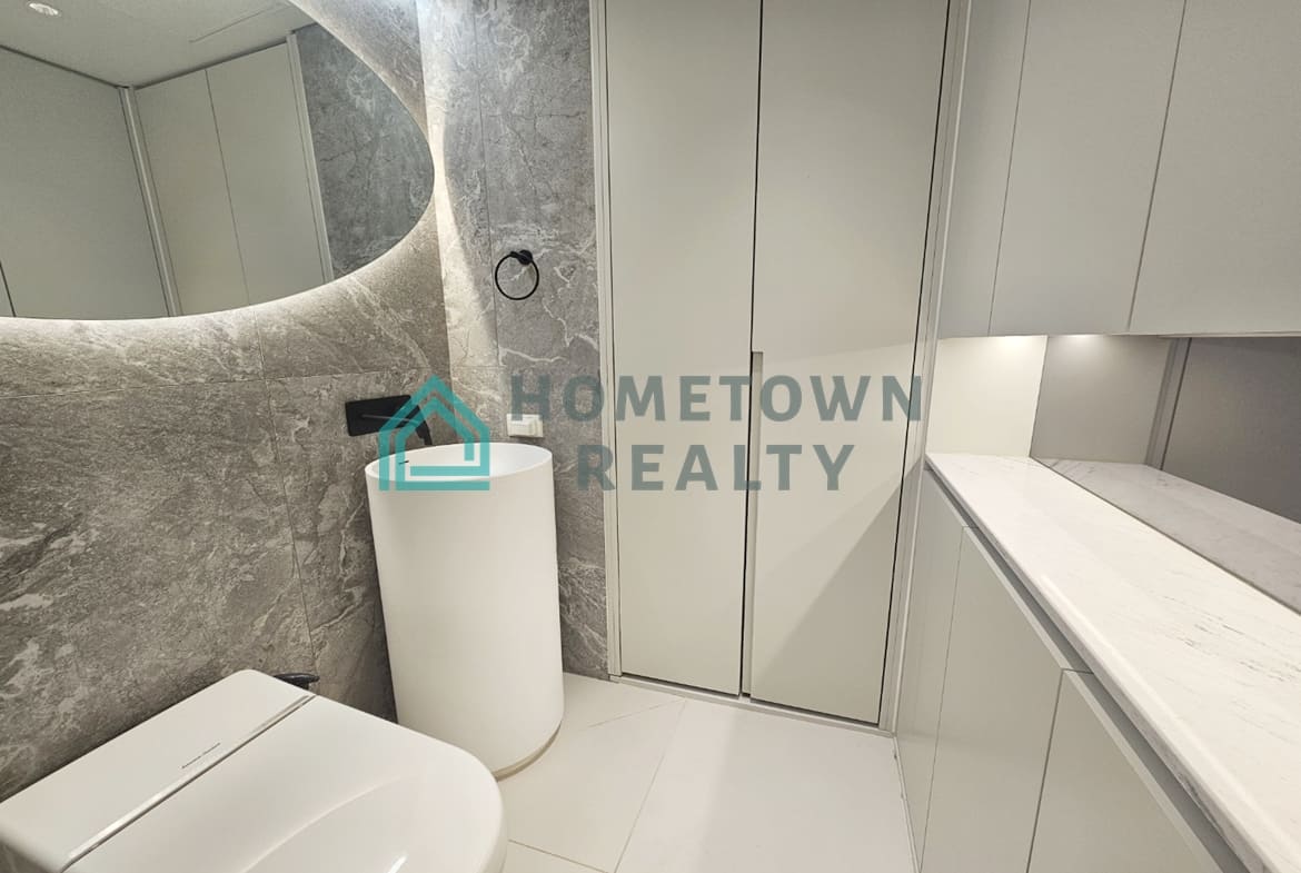 Guest bathroom