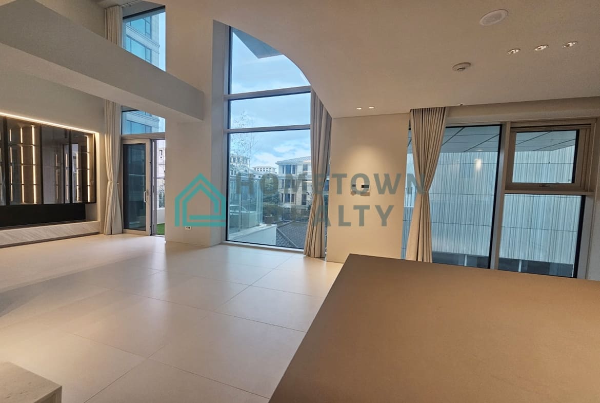 Livingroom2