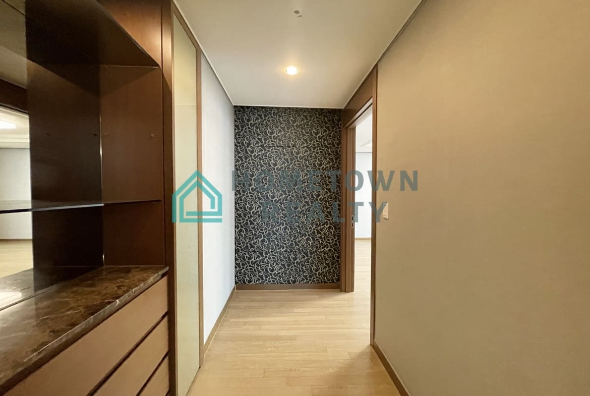 Hallway to the master bedroom