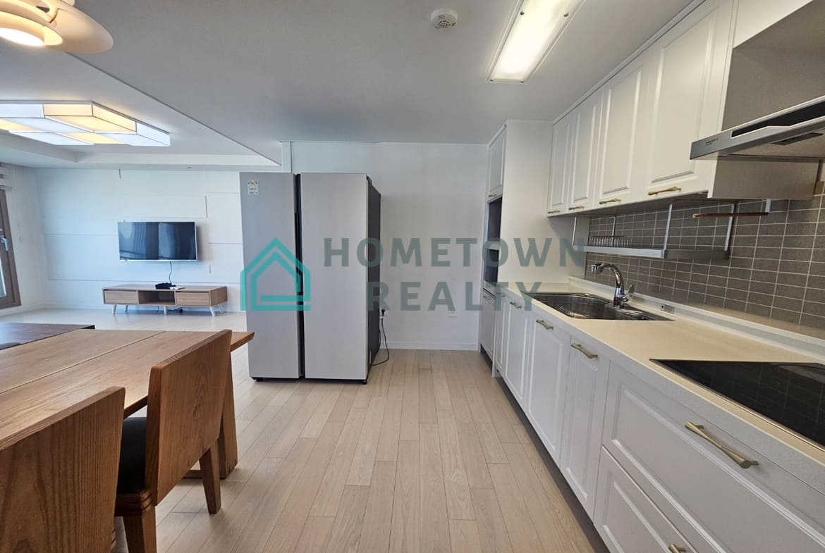 Kitchen inside