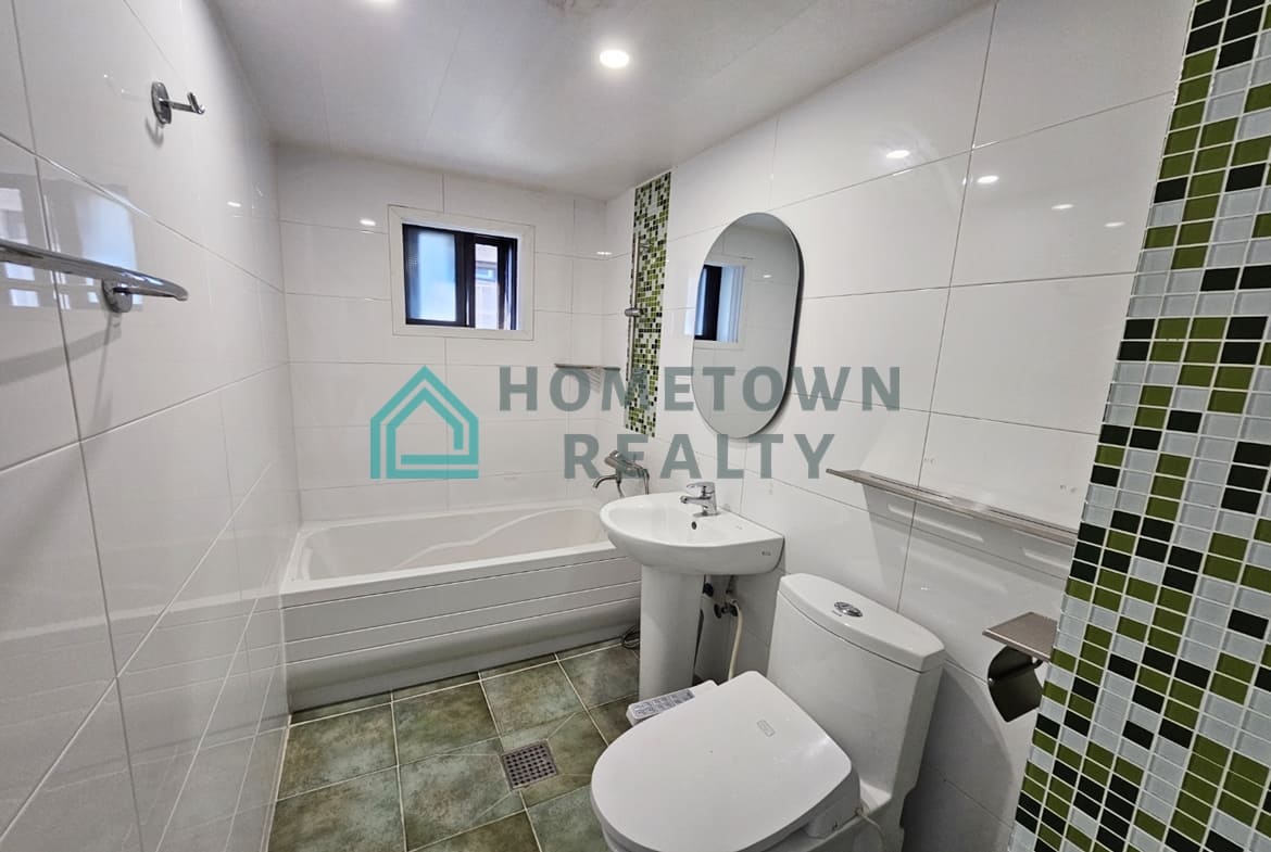 Master bathroom